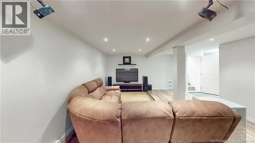 125 Longbow Place