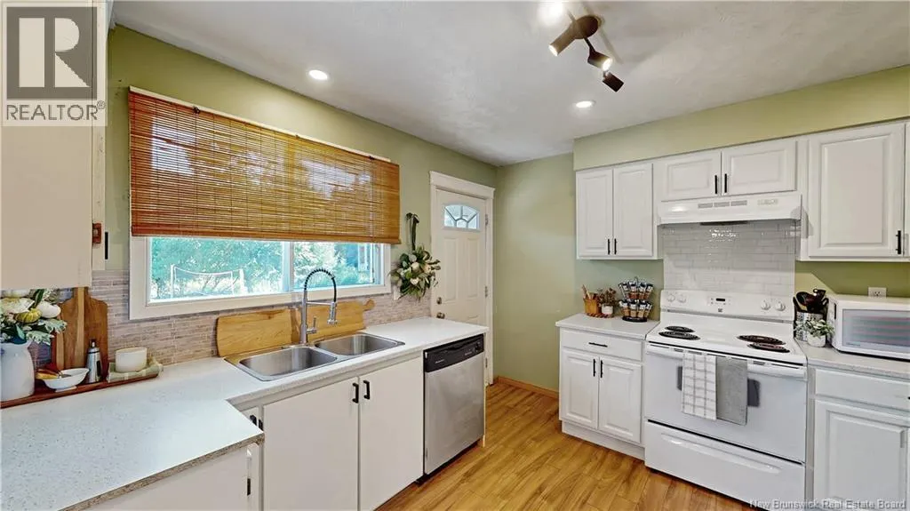 125 Longbow Place