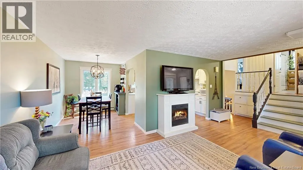 125 Longbow Place
