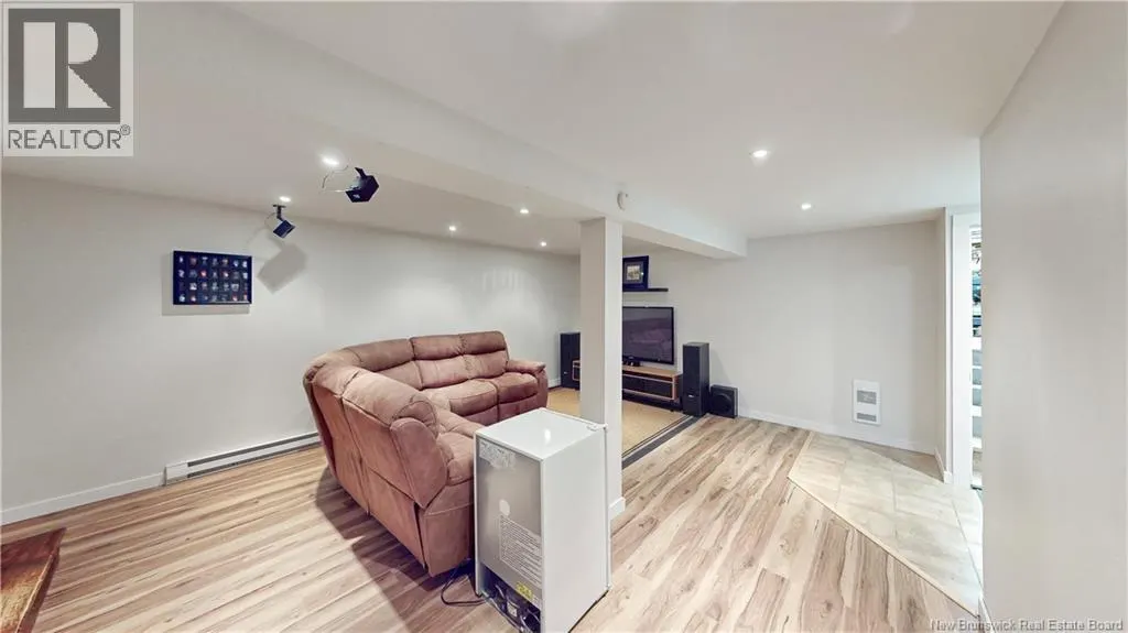 125 Longbow Place