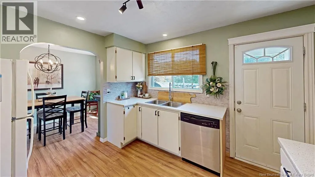 125 Longbow Place