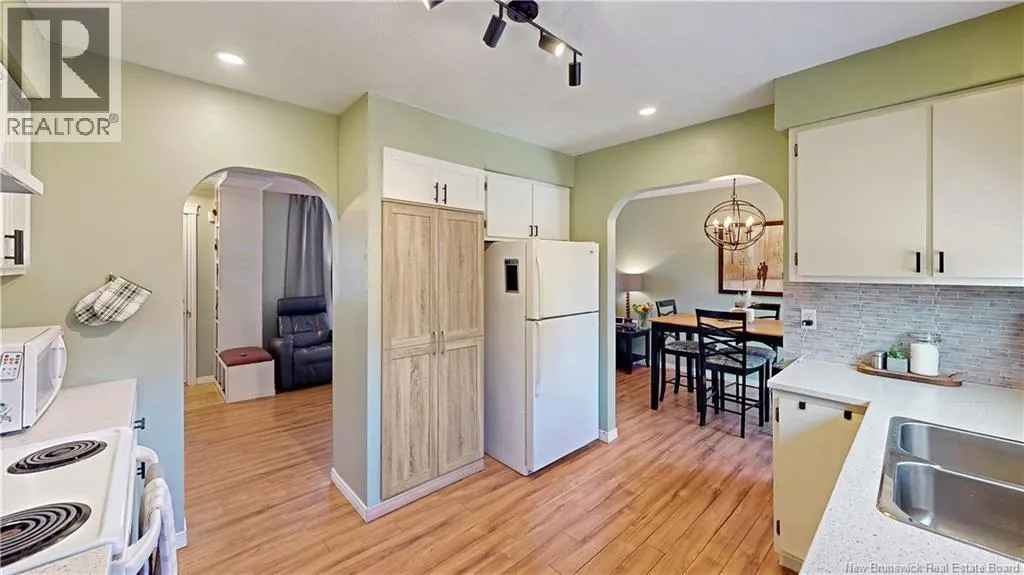 125 Longbow Place