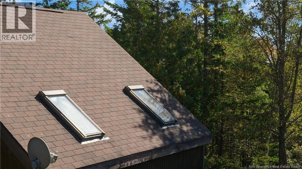 7 Ellis Drive