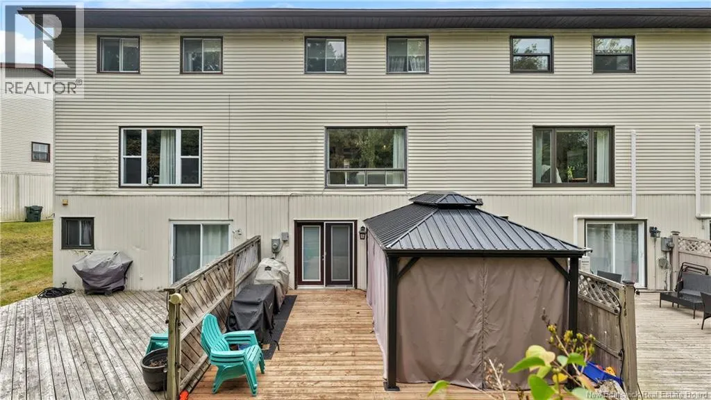 5 Shadowhill Court