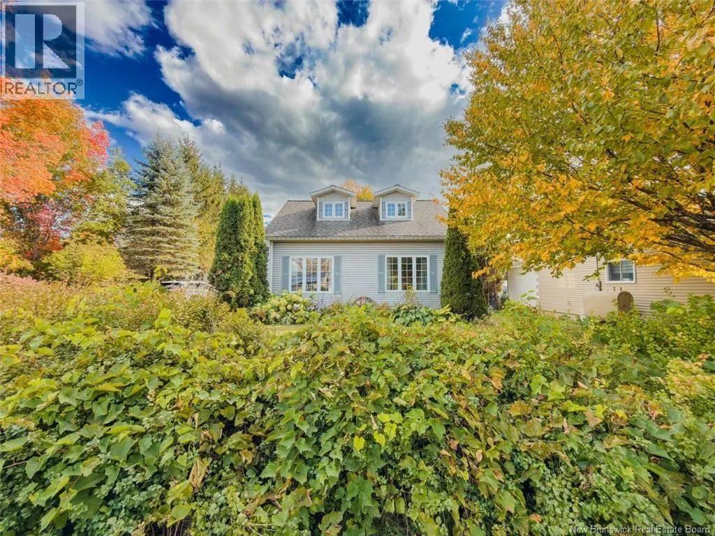 62 Hillcrest Avenue