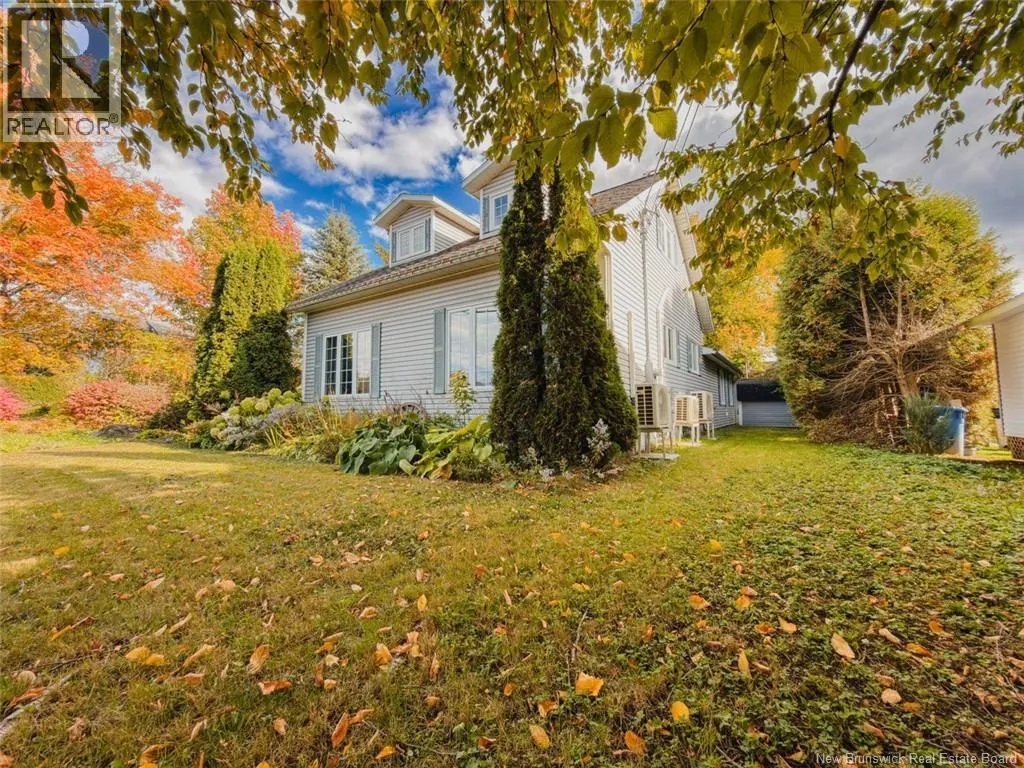 62 Hillcrest Avenue