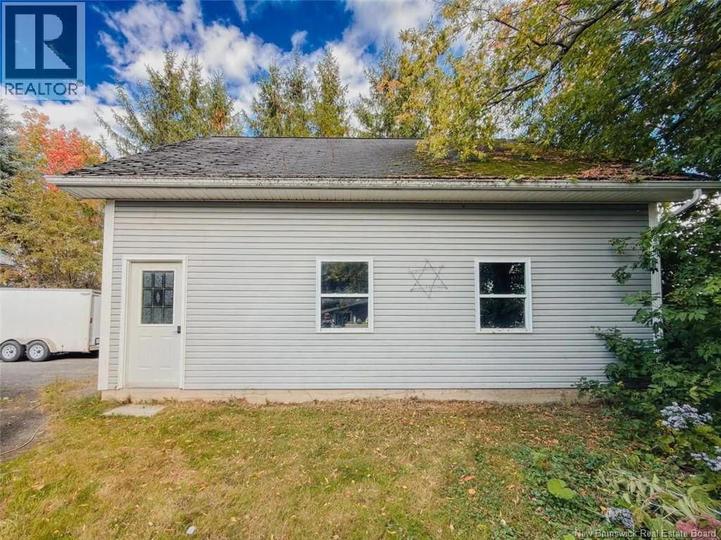62 Hillcrest Avenue