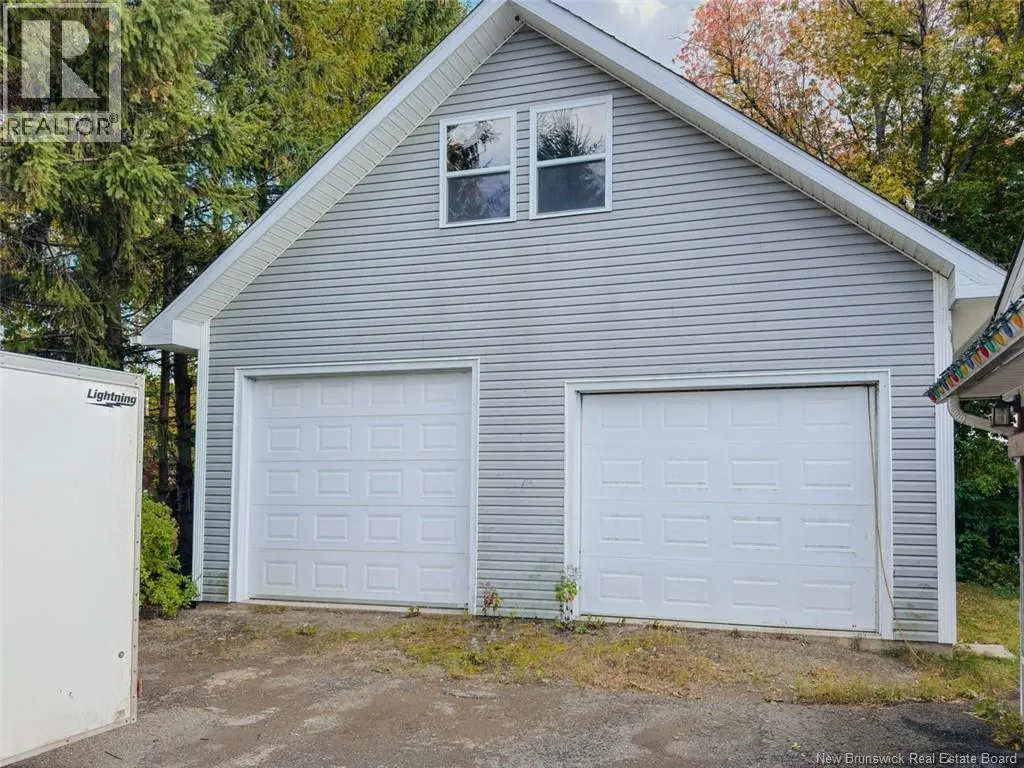 62 Hillcrest Avenue