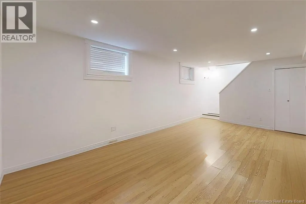 119 Moss Avenue