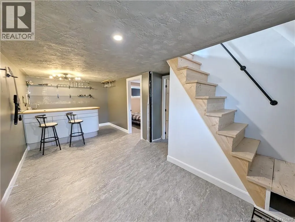 749 Saint-Joseph Boulevard