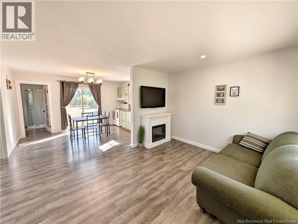749 Saint-Joseph Boulevard
