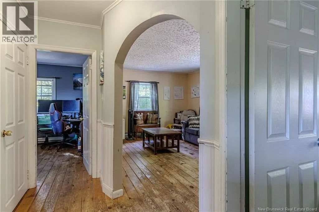53 Pickwauket Road
