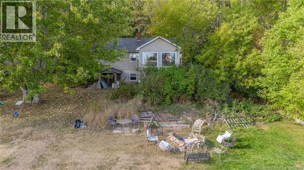 53 Pickwauket Road