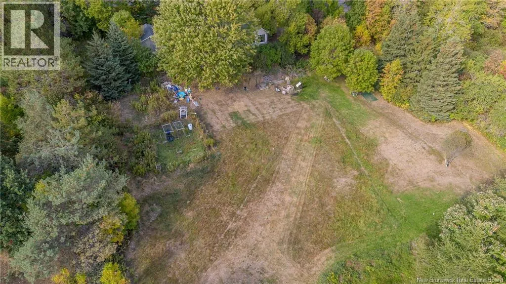 53 Pickwauket Road