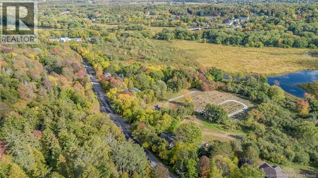 53 Pickwauket Road