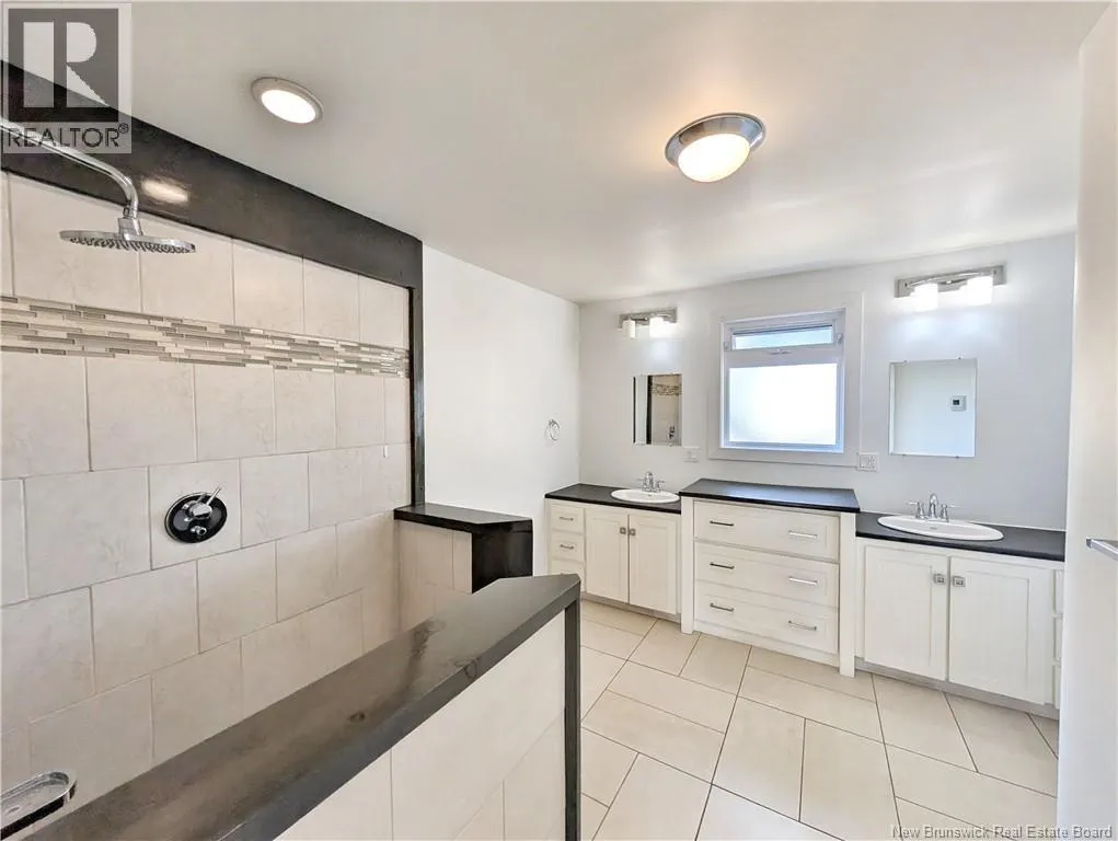 294 Bd St Pierre E