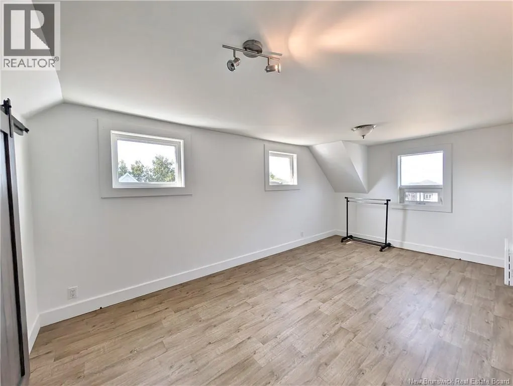 294 Bd St Pierre E
