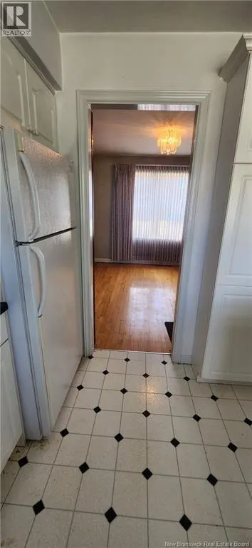 29 MacBeath Avenue