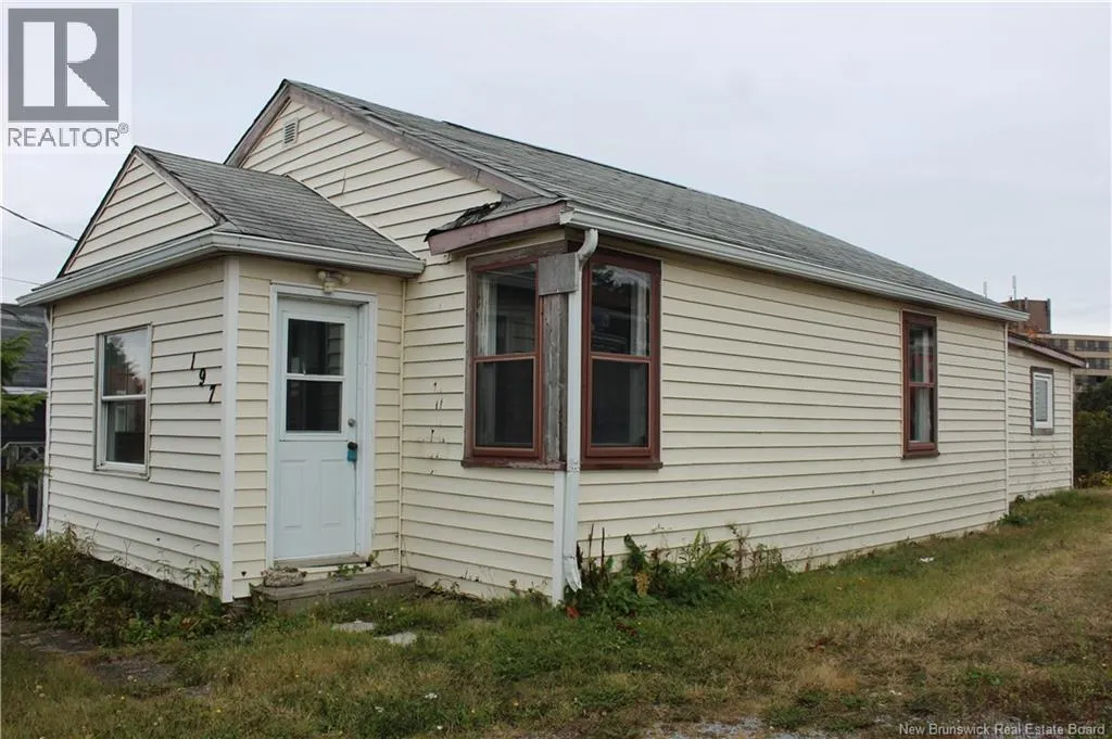 197 Loch Lomond Road