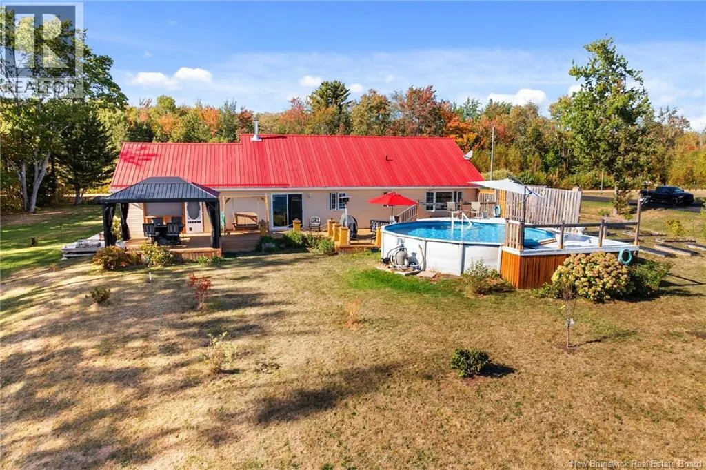 20 Sunview Lane West
