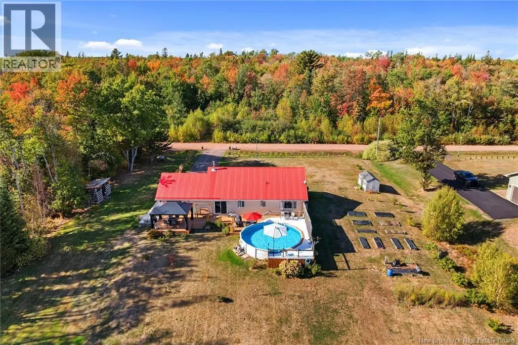 20 Sunview Lane West