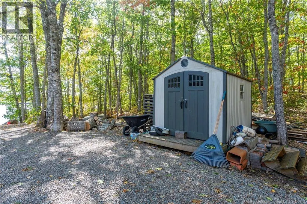 3049 Lower Cambridge Road