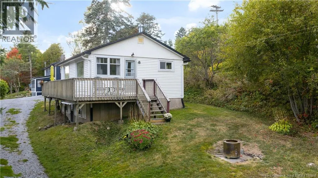 1 Clifton Wharf Road