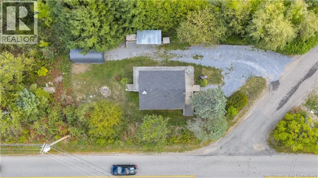 1 Clifton Wharf Road