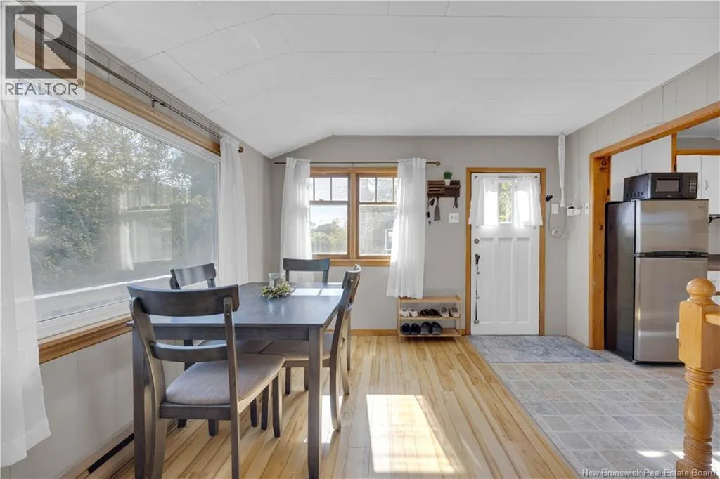 1 Clifton Wharf Road