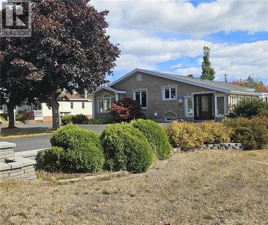4072 Rue Principale