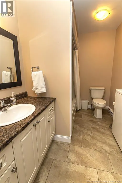 25 Augusta Close