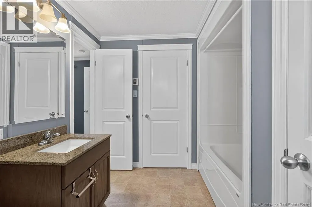 35 Pollett Lane