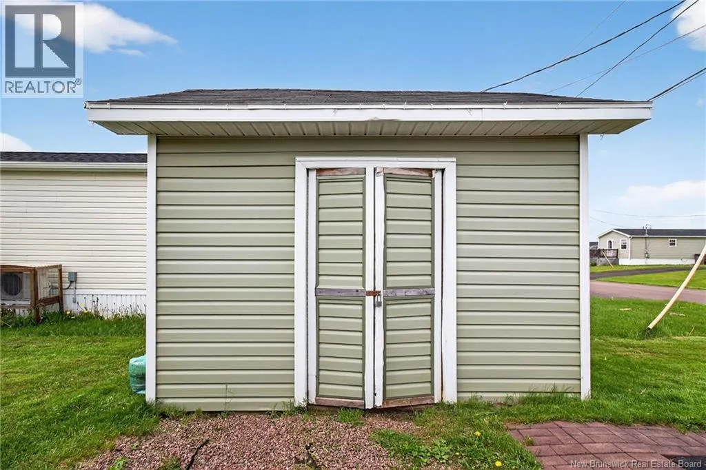 35 Pollett Lane