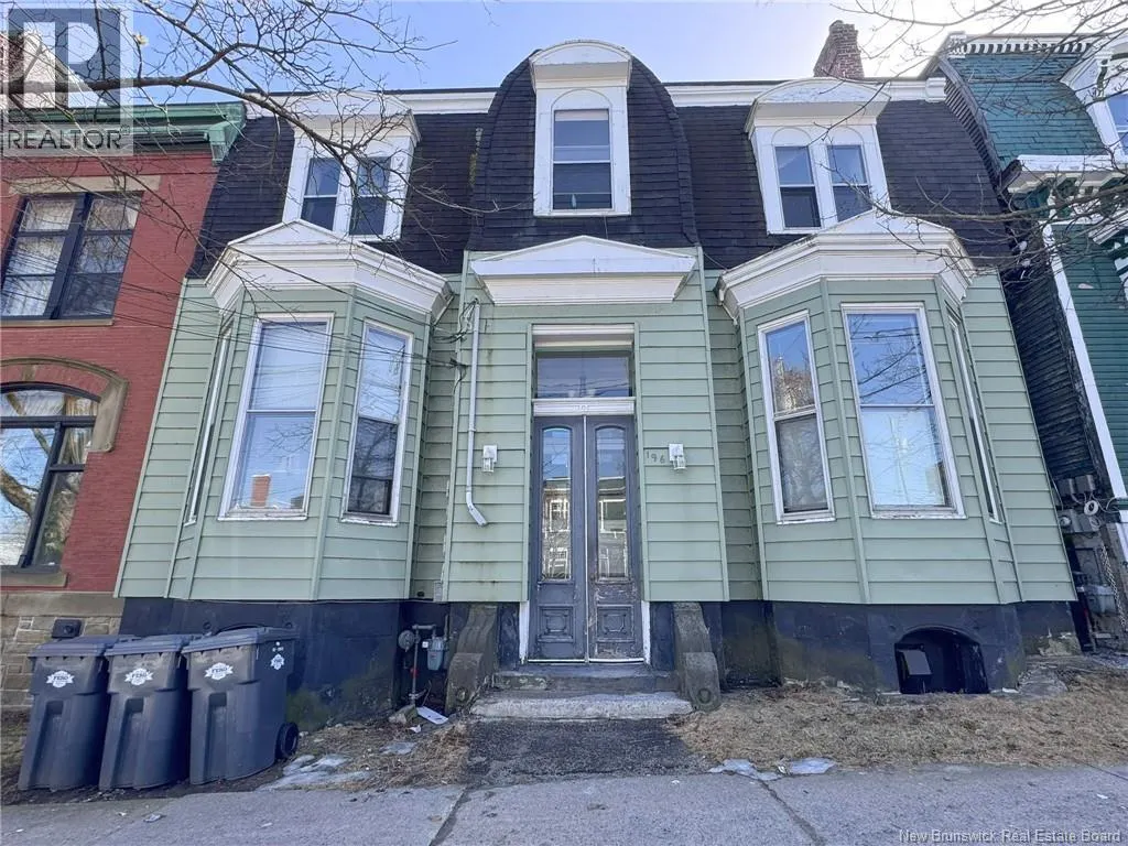 196 King Street East