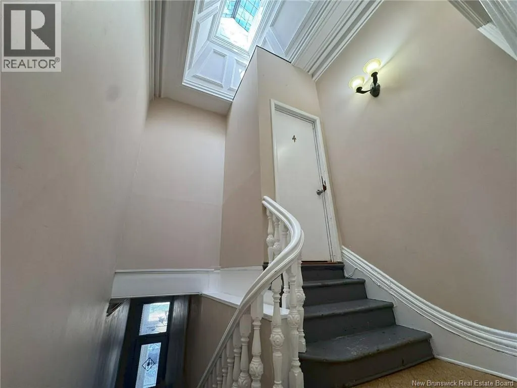 196 King Street East
