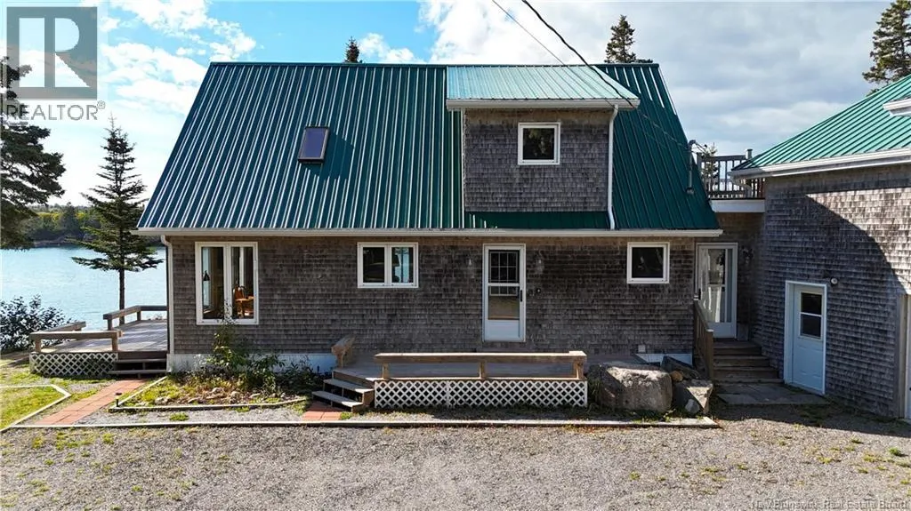 82 Holland Road