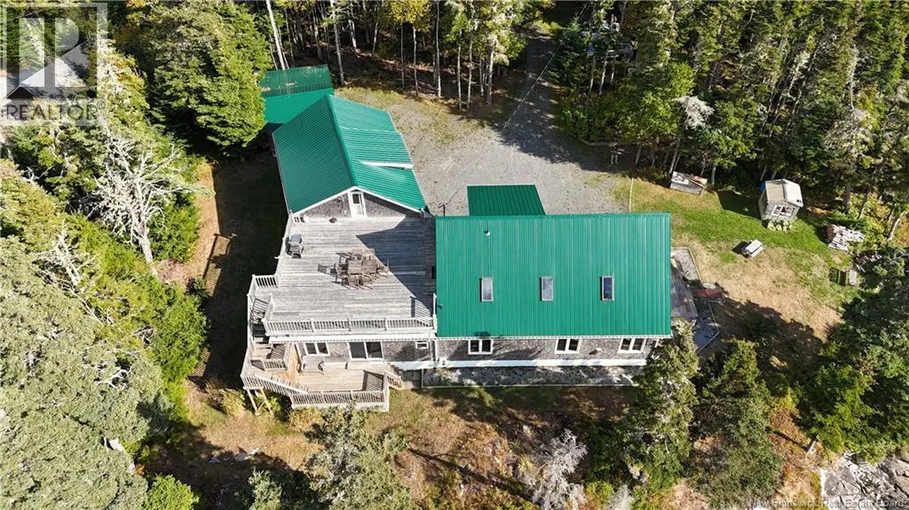 82 Holland Road
