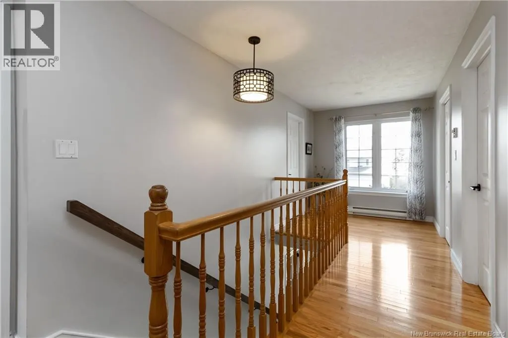 33 Camrose Crescent