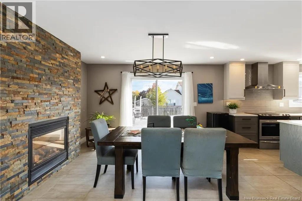 33 Camrose Crescent
