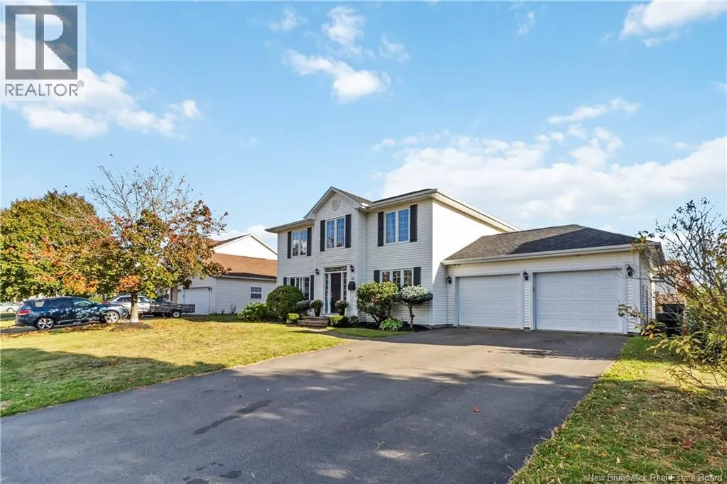 33 Camrose Crescent