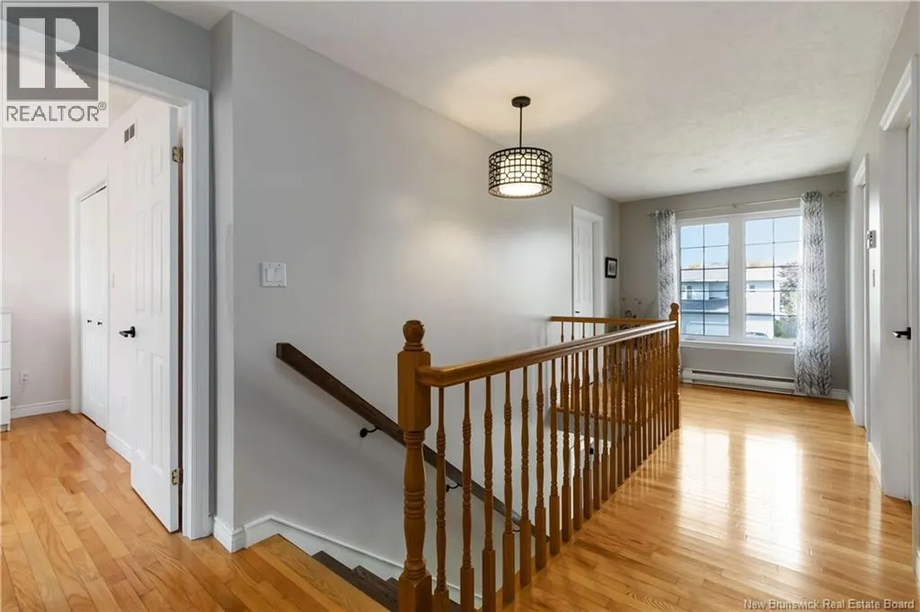 33 Camrose Crescent