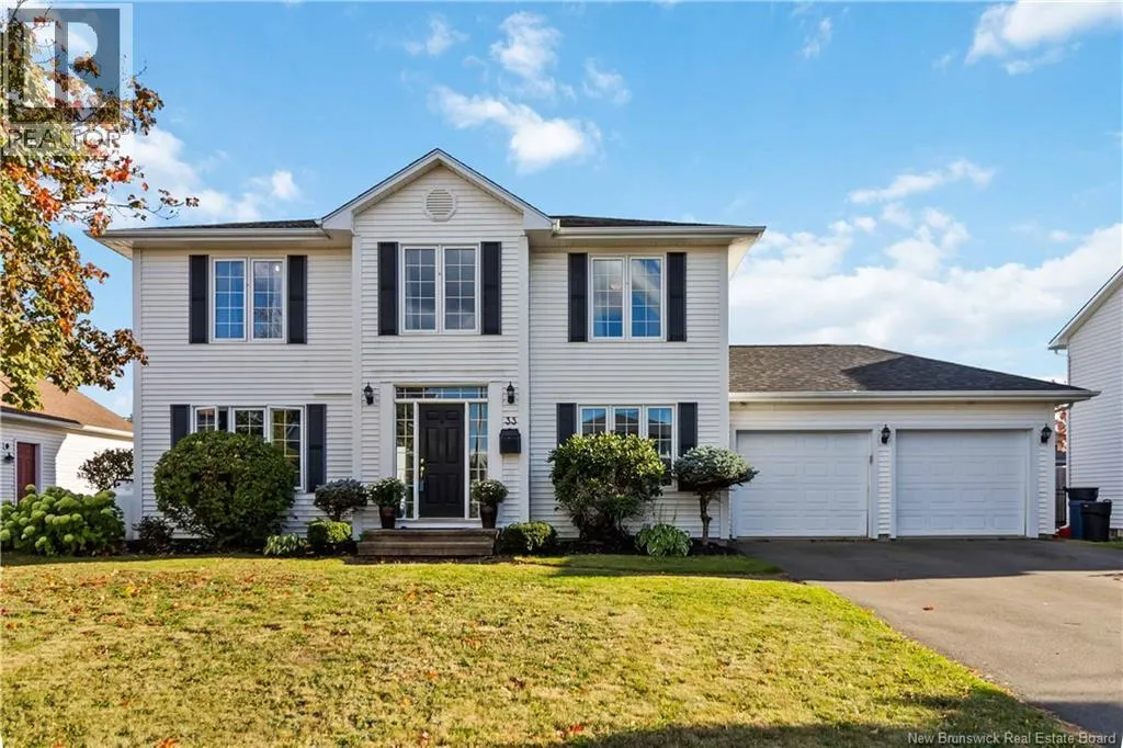 33 Camrose Crescent