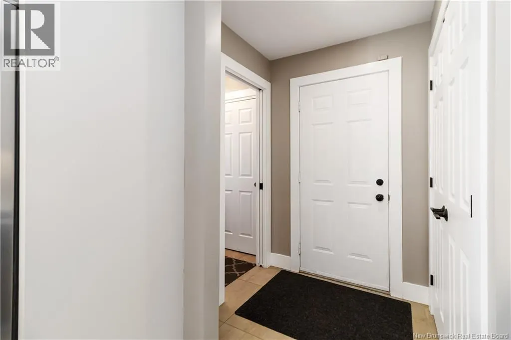 33 Camrose Crescent