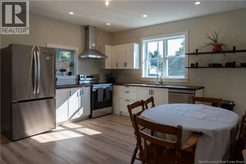 8 Dufferin Road