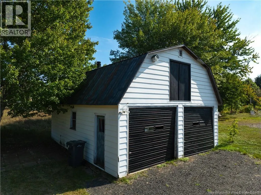 8 Dufferin Road
