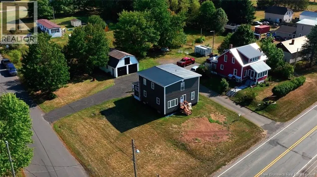 8 Dufferin Road