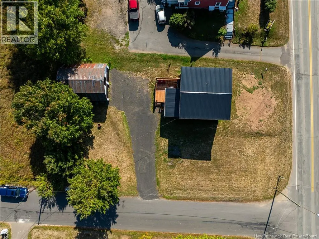 8 Dufferin Road