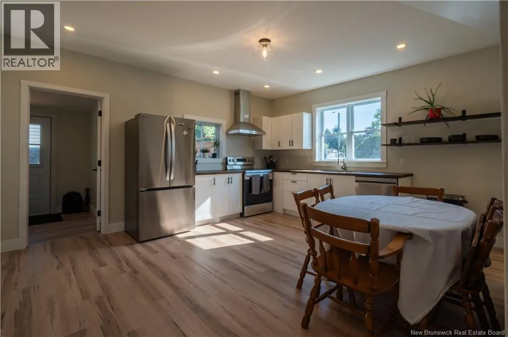 8 Dufferin Road