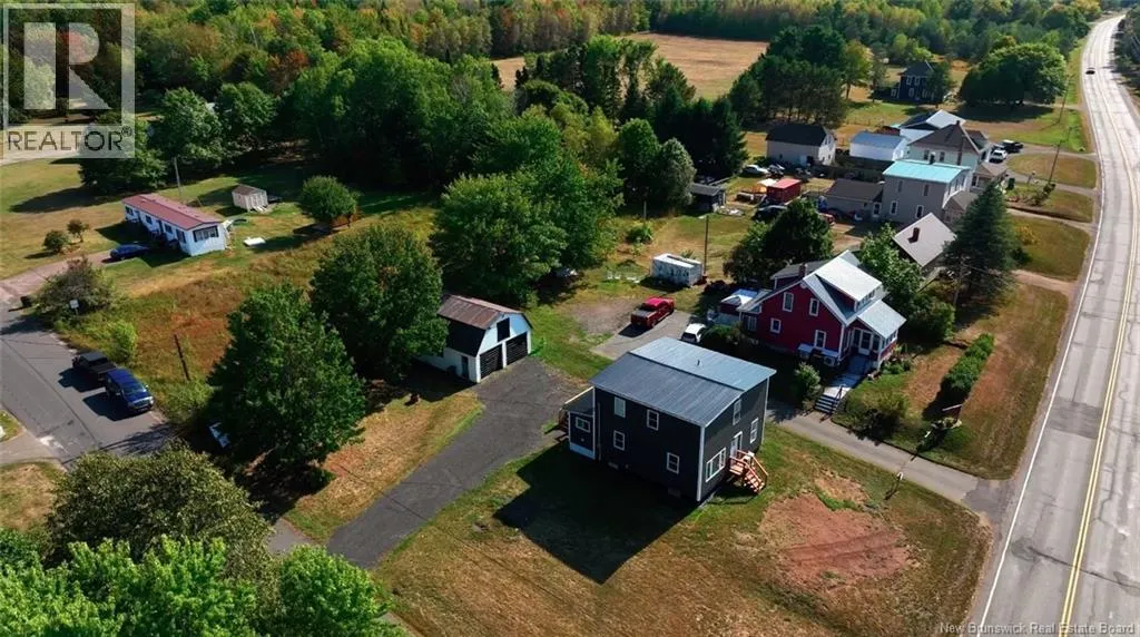 8 Dufferin Road