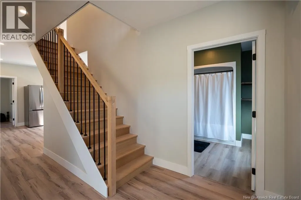 8 Dufferin Road
